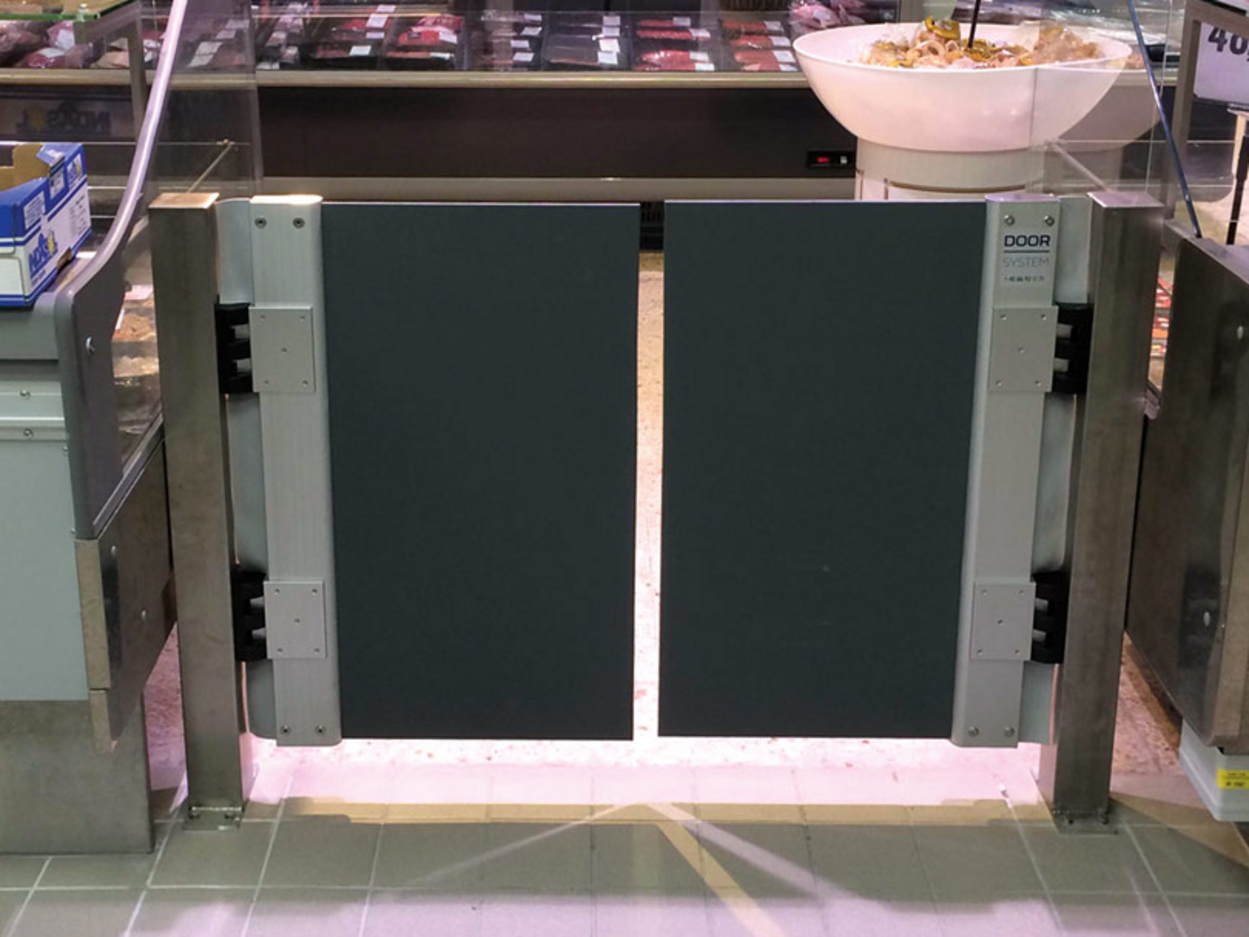 PD Mini polycarbonat svingdør