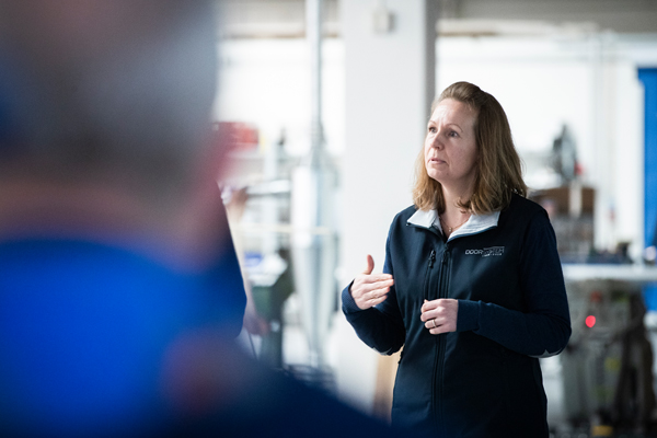 Brita Rosenbech fortæller på Strategidag hos Door System